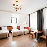 & Ventus Rosa Hotel
