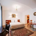 Hotel & Ventus Rosa