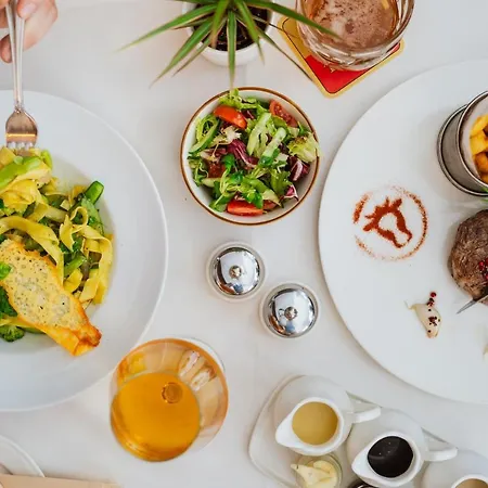 & Ventus Rosa 비엘스코-비아와