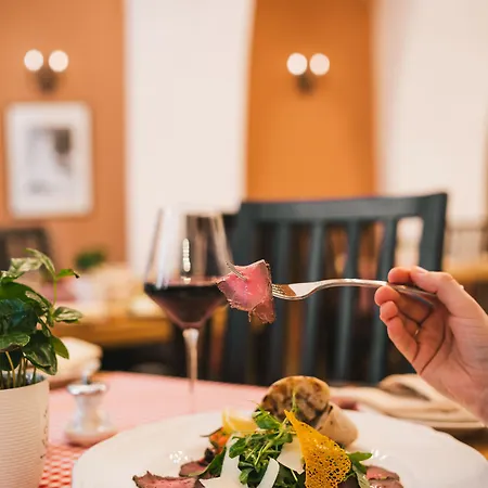 Szálloda & Ventus Rosa