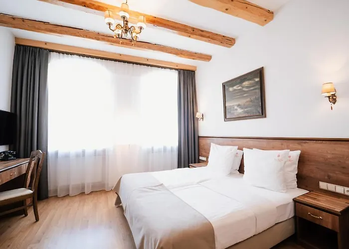 Hotel & Ventus Rosa 3*